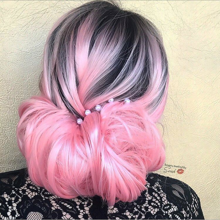 Capelli rosa e grigio