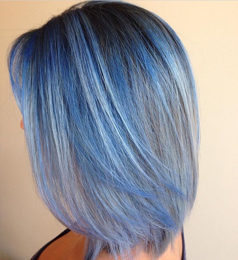 Taglio medio con sfumature azzurre - @hairbylenaheak