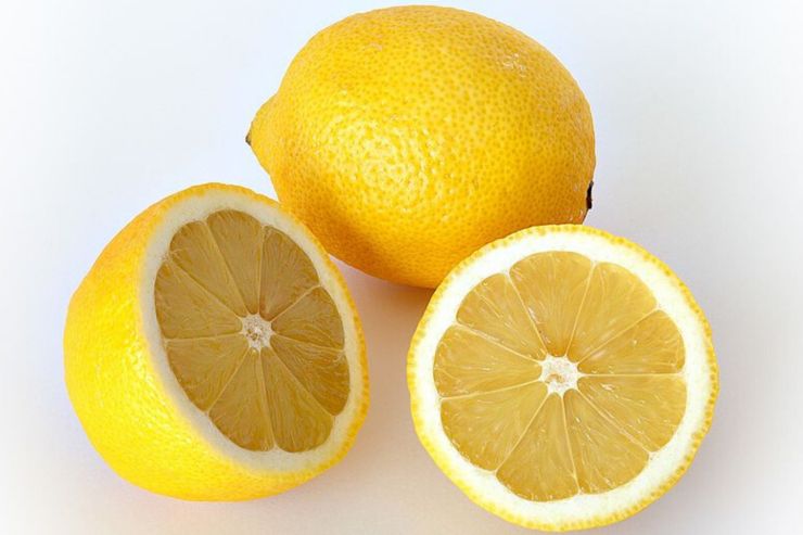 Limone rimedi capelli biondi 29-11-2022 cambiotaglio