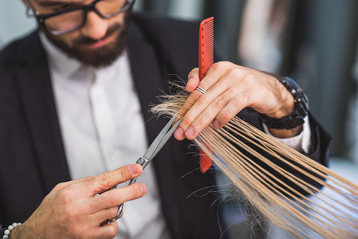 Quanto crescono i capelli in un mese? Ecco gli studi con le risposte che stavi cercando