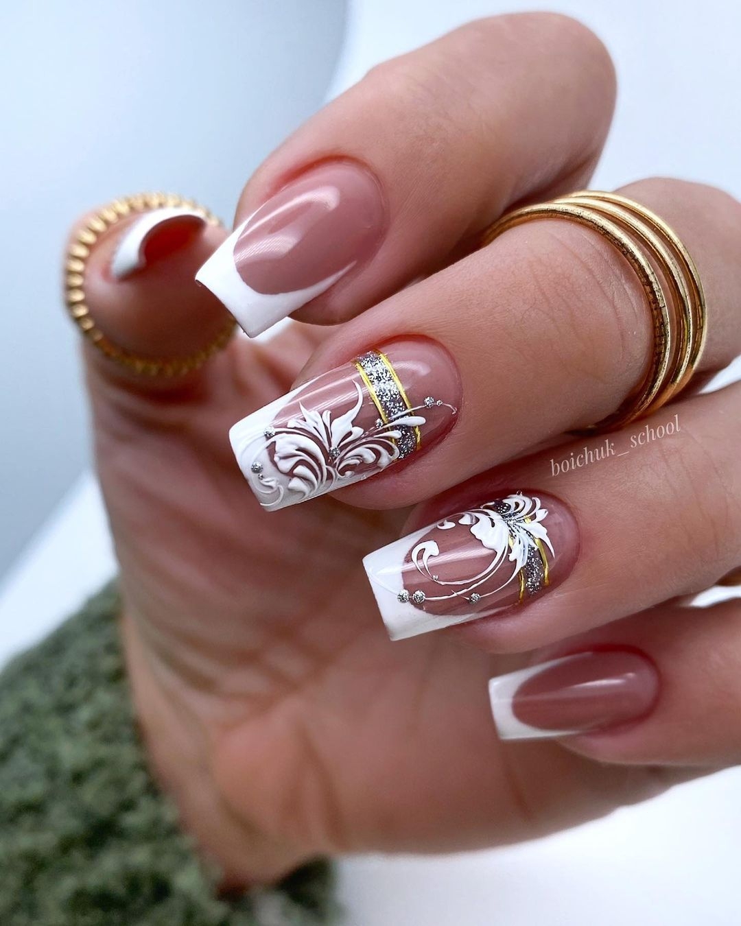 French bianco con disegni - @ideas_for_nailart