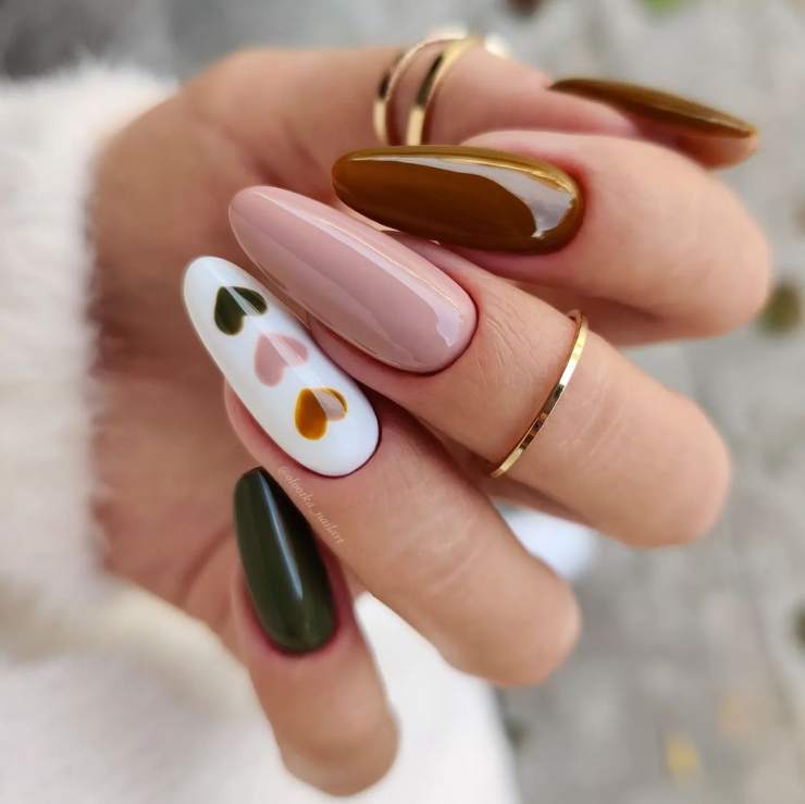 look casual le manicure in tendenza @olootka_nailart