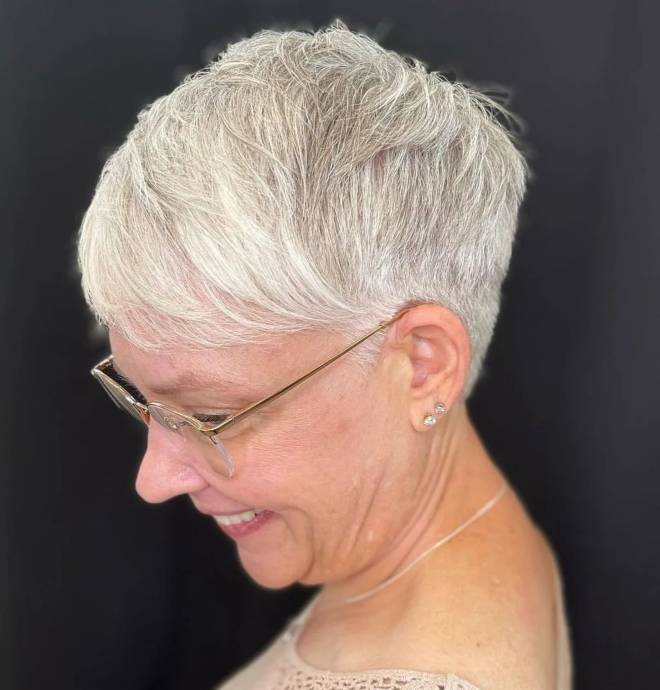 Pixie Cut Platino Silver Natale hair_by_crysten 11-12-2022
