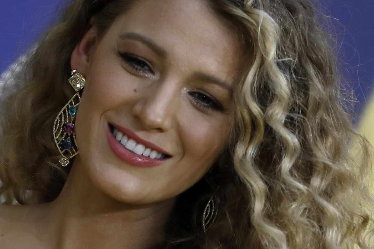 blake lively look