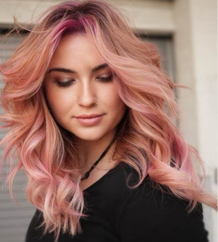 hair idea ragazze basse taglio rosa lungo