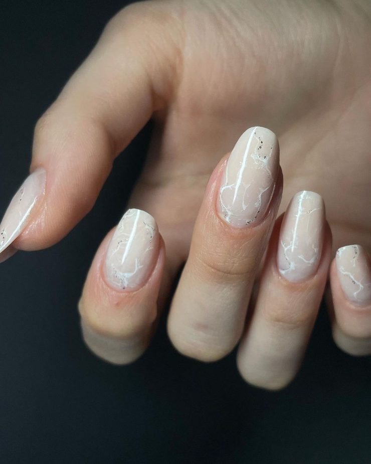 Nail art unghie effetto marmo